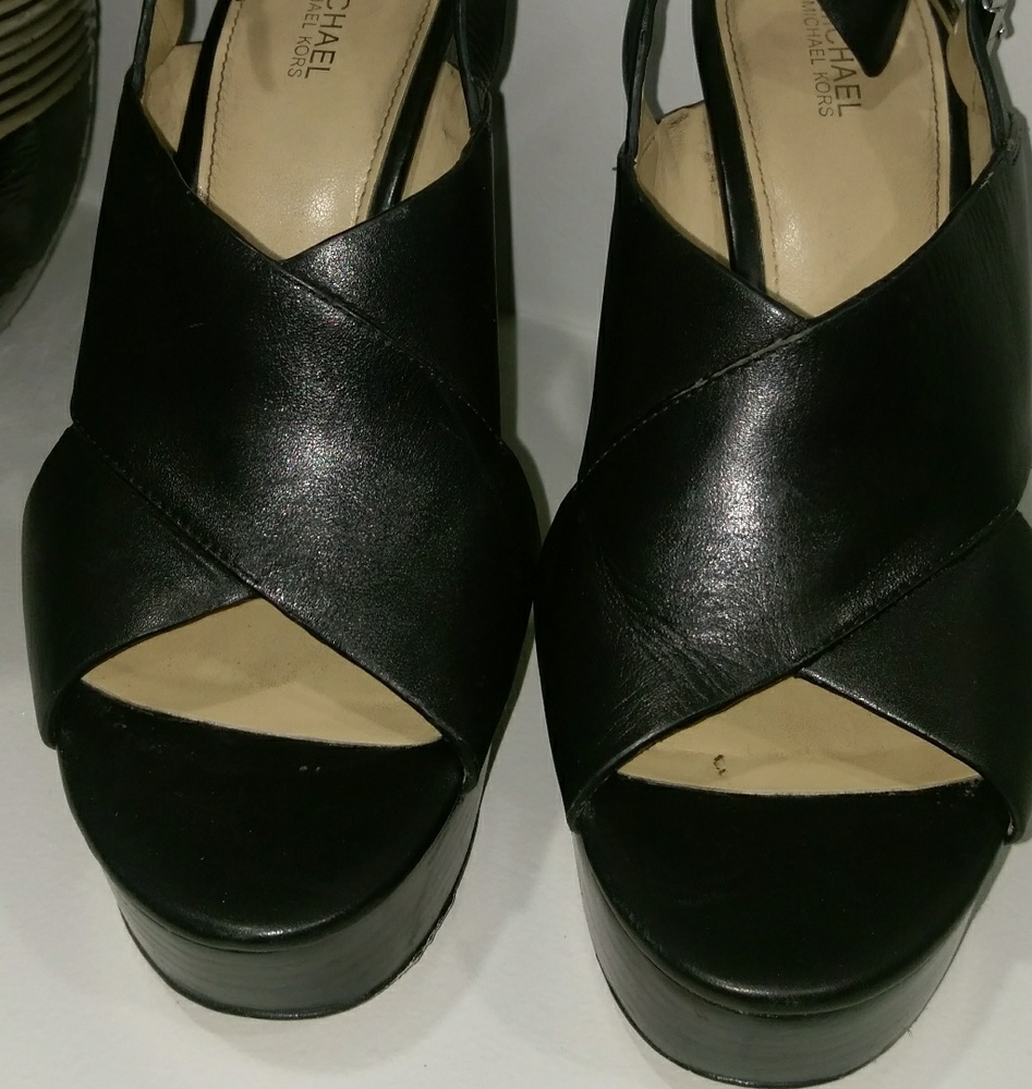 MK Black Sandals